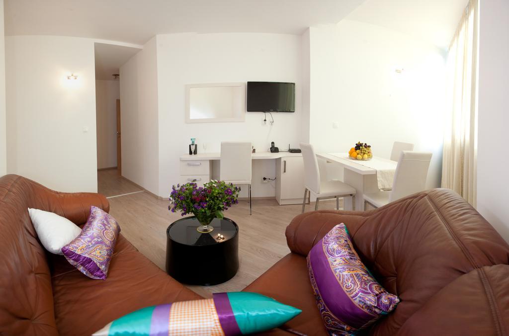 Cro Jet Set Apartments Сплит Экстерьер фото
