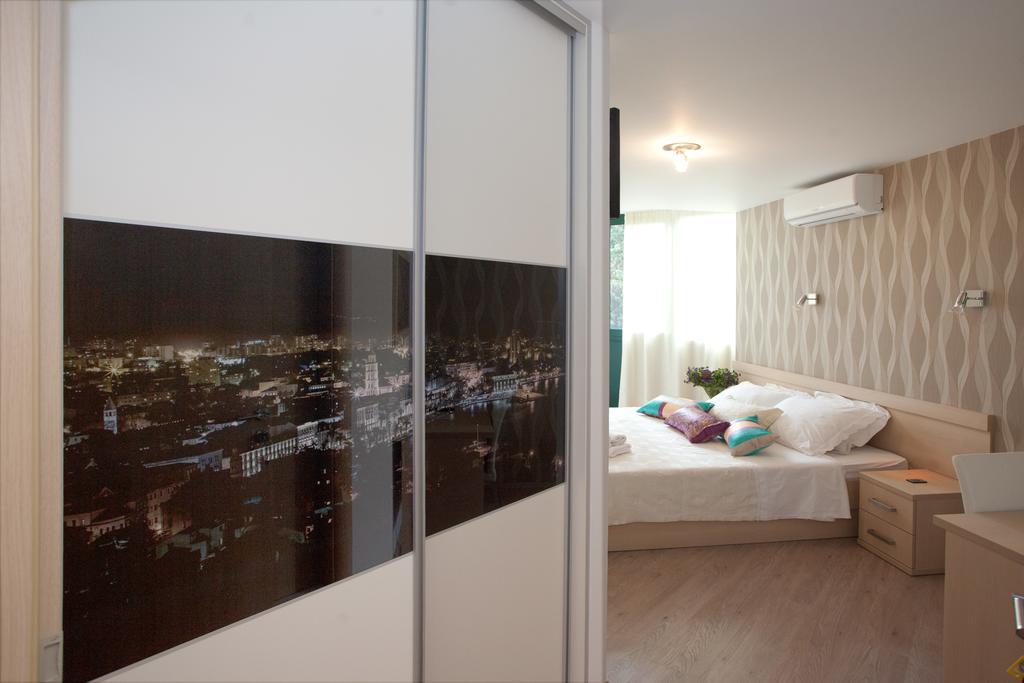 Cro Jet Set Apartments Сплит Экстерьер фото