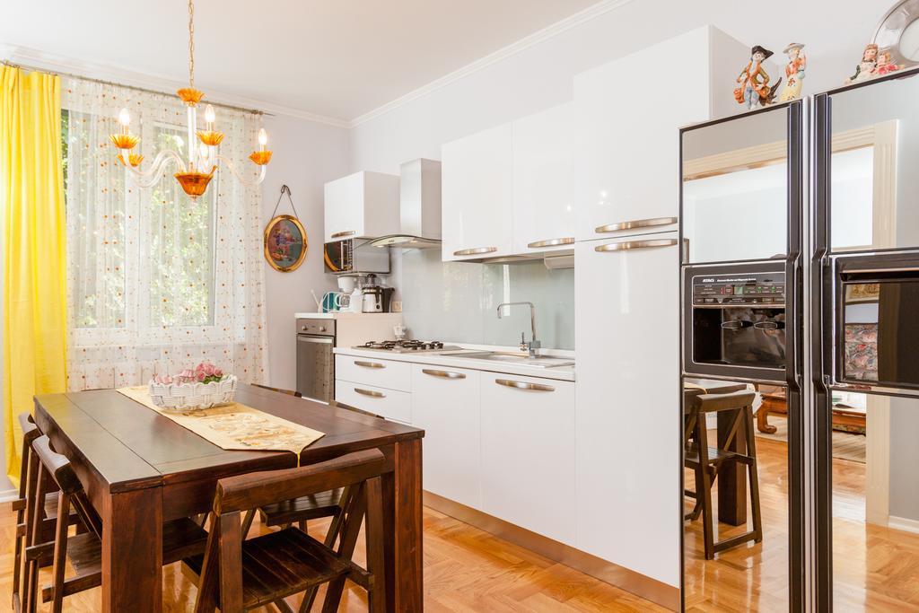 Cro Jet Set Apartments Сплит Экстерьер фото