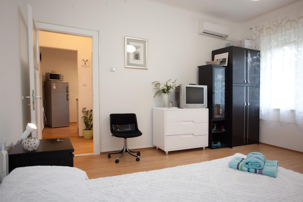 Cro Jet Set Apartments Сплит Номер фото
