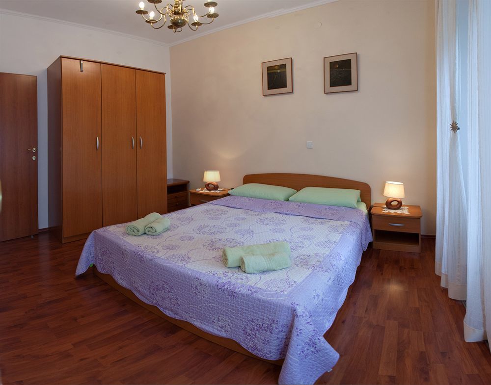 Cro Jet Set Apartments Сплит Экстерьер фото